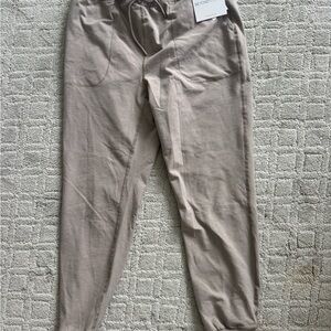 Beyond Yoga Joggers NWT